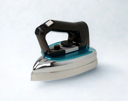 2128 Steam Iron high-performance model with ceramic soleplate technology